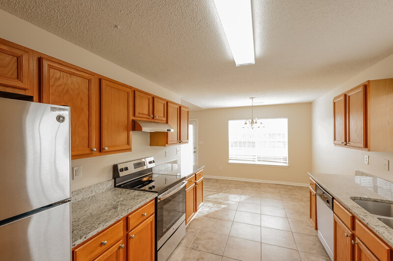 1,685/Mo, 5206 Gayle Ln Bessemer, AL 35023 Kitchen View