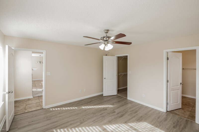 1,685/Mo, 5206 Gayle Ln Bessemer, AL 35023 Main Bedroom View 2