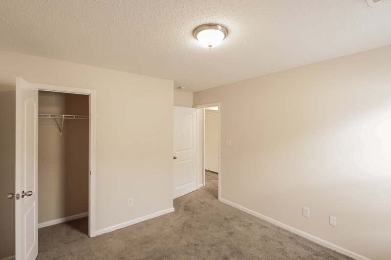 1,685/Mo, 5206 Gayle Ln Bessemer, AL 35023 Bedroom View 4