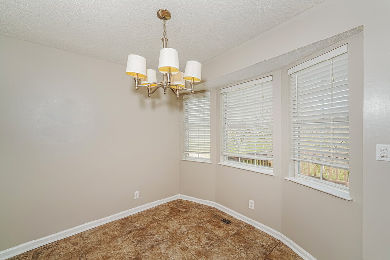 1,515/Mo, 7725 Old Bradford Rd Pinson, AL 35126 Dining Room View