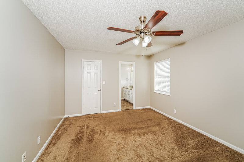 1,515/Mo, 7725 Old Bradford Rd Pinson, AL 35126 Main Bedroom View 2