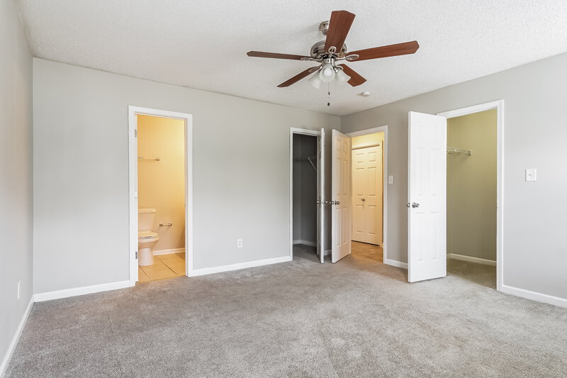 1,850/Mo, 175 Cedar Bend Dr Helena, AL 35080 Main Bedroom View 2