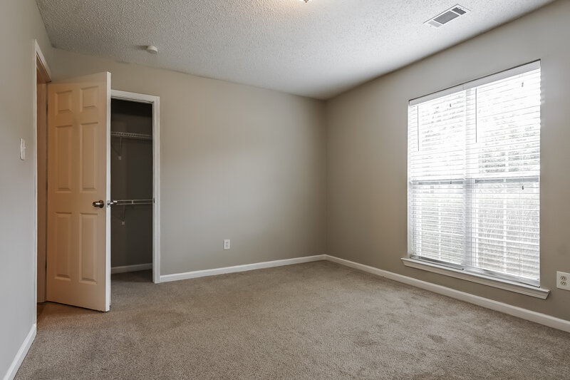 1,850/Mo, 175 Cedar Bend Dr Helena, AL 35080 Bedroom View