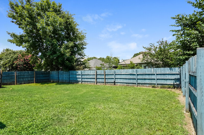 1,850/Mo, 175 Cedar Bend Dr Helena, AL 35080 Backyard View