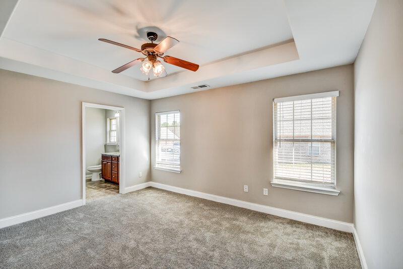 1,680/Mo, 301 Crisfield Circle Alabaster, AL 35007 Main Bedroom View