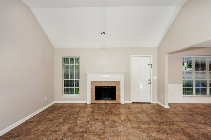1,805/Mo, 8028 Rockhampton Circle Helena, AL 35080 Living Room View
