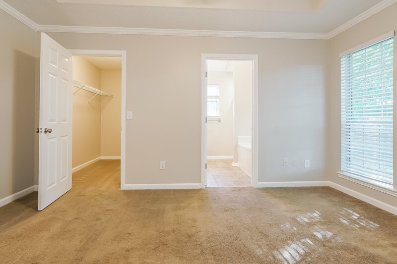 2,105/Mo, 8028 Rockhampton Circle Helena, AL 35080 Main Bedroom View 2