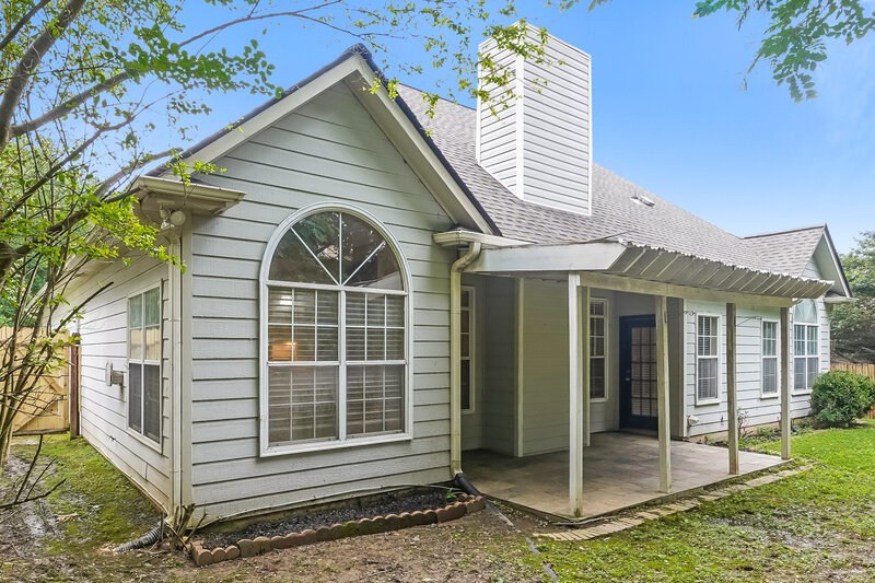 2,800/Mo, 725 Claiborne St Helena, AL 35080 Rear View