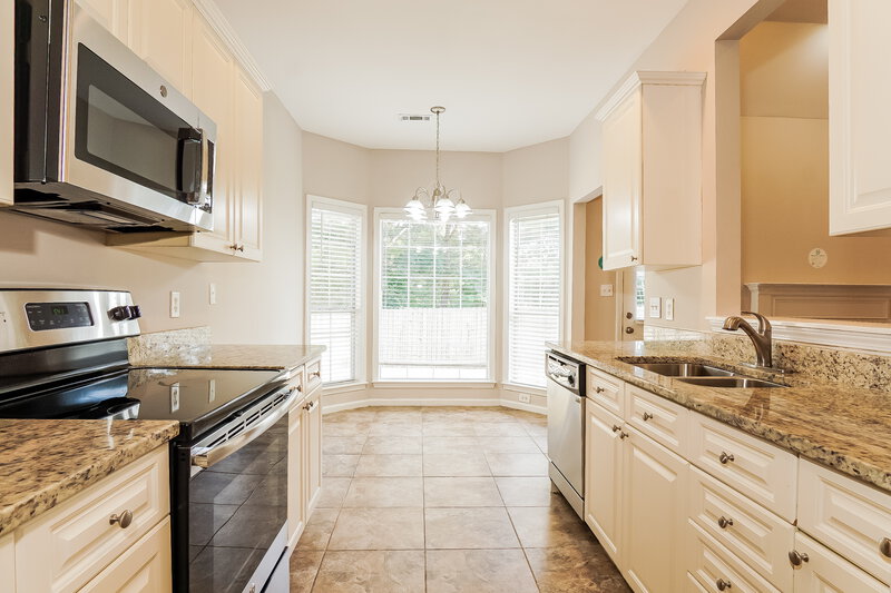 3,140/Mo, 392 Old Cahaba Trail Helena, AL 35080 Floorplan View 2