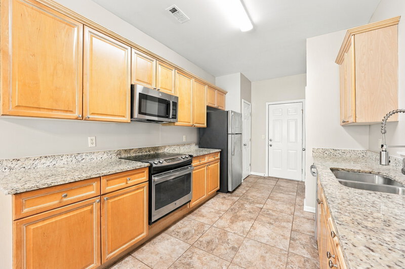 1,990/Mo, 4462 Canterbury St Mount Olive, AL 35117 Kitchen View