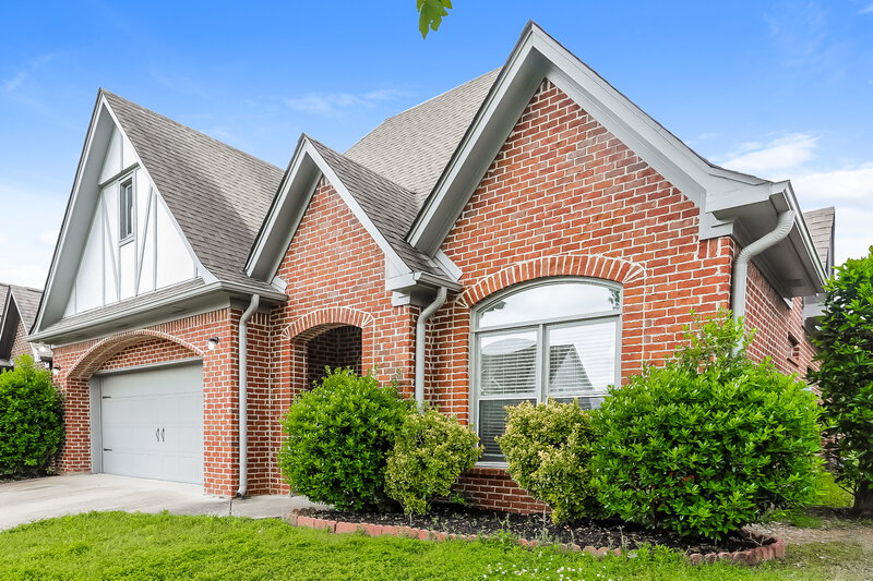 1,900/Mo, 2150 Overlook Pl Trussville, AL 35173 Front View