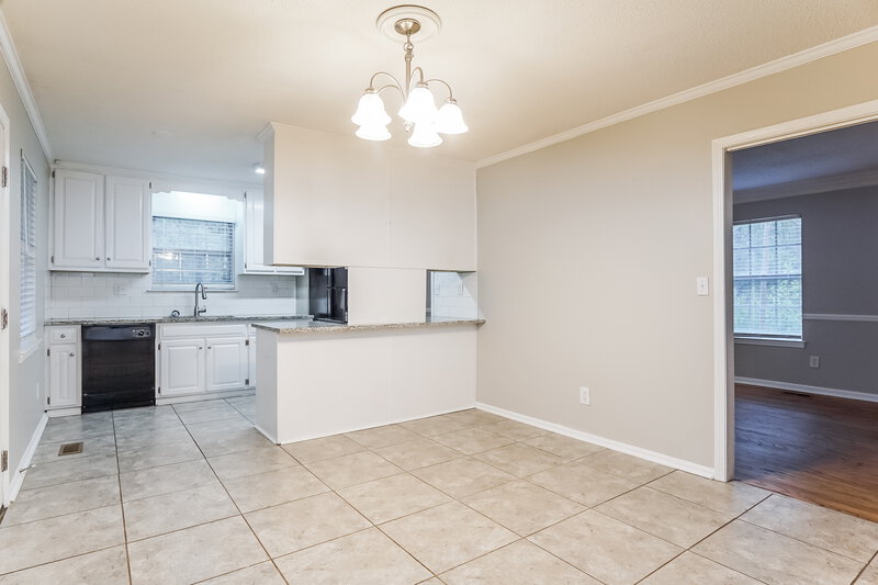 1,455/Mo, 3034 Debra Drive Fultondale, AL 35068 Dining Room View