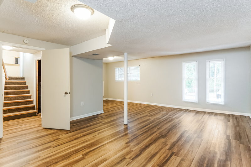 1,455/Mo, 3034 Debra Drive Fultondale, AL 35068 Bonus Room View