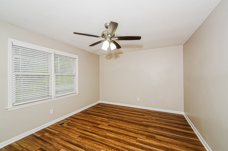 1,590/Mo, 800 Dunwoody Ln NW Birmingham, AL 35215 Main Bedroom View