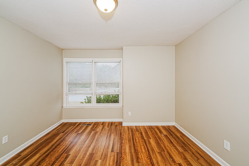 1,590/Mo, 800 Dunwoody Ln NW Birmingham, AL 35215 Bedroom View 2