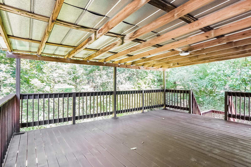 1,540/Mo, 3248 Larrabee Ln Bessemer, AL 35023 Deck View