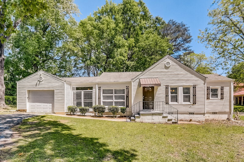 1,300/Mo, 937 9th Ave Pleasant Grove, AL 35127 External View