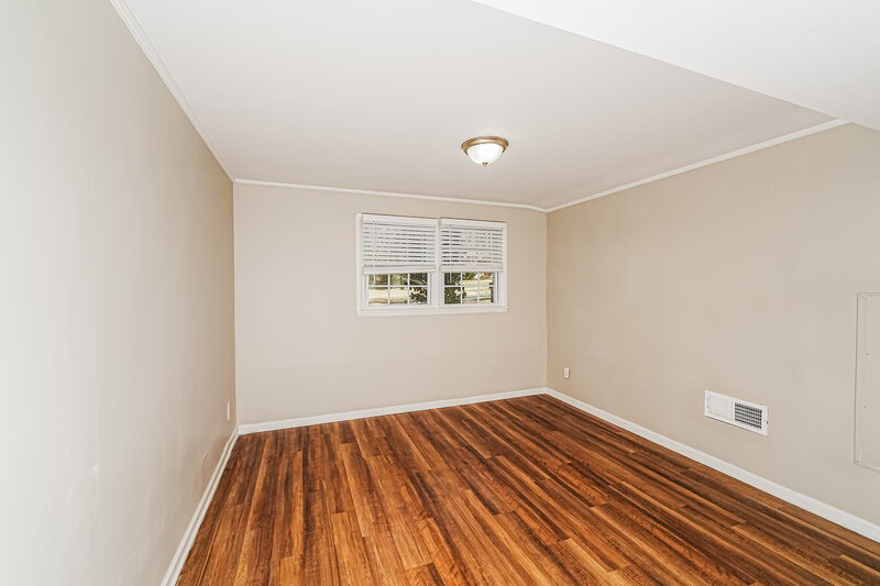 1,565/Mo, 809 Hagwood Rd Birmingham, AL 35235 Family Room View