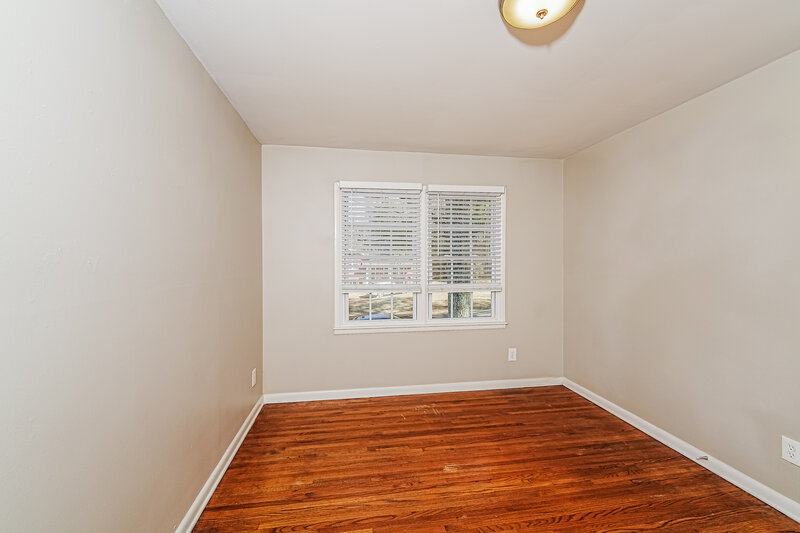 1,565/Mo, 809 Hagwood Rd Birmingham, AL 35235 Bedroom View