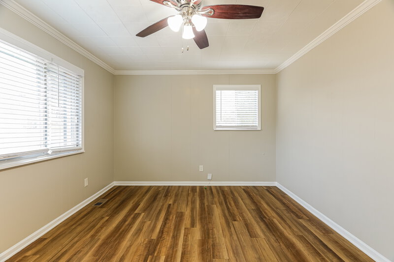 1,425/Mo, 1217 Turf Dr Birmingham, AL 35215 Family Room View