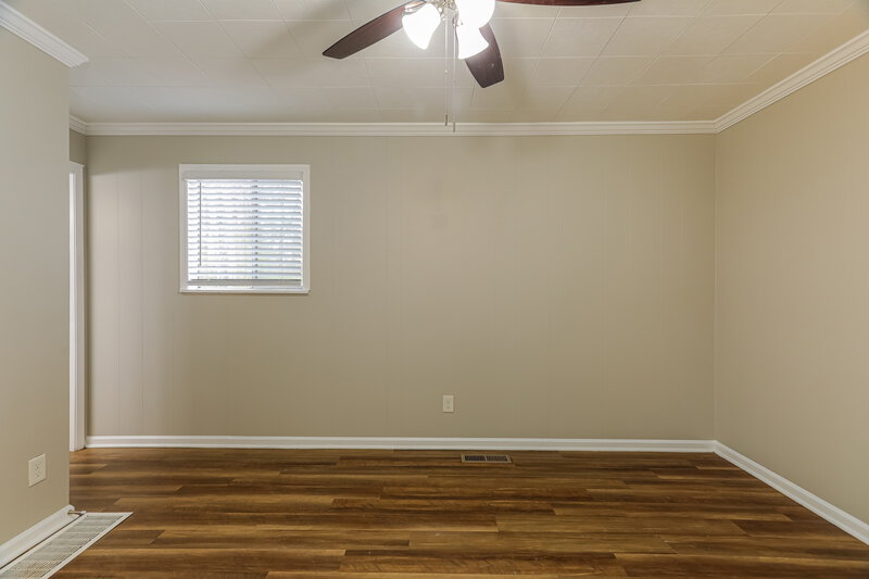 1,425/Mo, 1217 Turf Dr Birmingham, AL 35215 Main Bedroom View