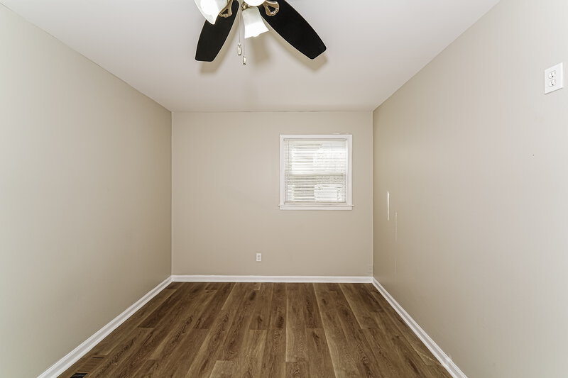 2,340/Mo, 629 16th Terr Circle NW Birmingham, AL 35215 Bedroom View