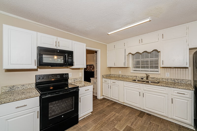 1,405/Mo, 424 20th Court NE Birmingham, AL 35215 Misc View 3