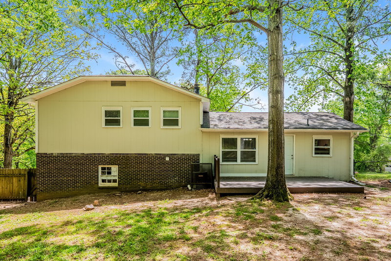 1,595/Mo, 1612 5th Pl NW Birmingham, AL 35215 Rear View