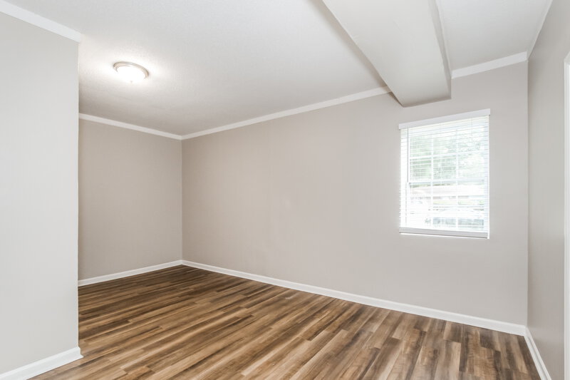 0/Mo, 428 Willow Lane Bessemer, AL 35023 Main Bedroom View 2