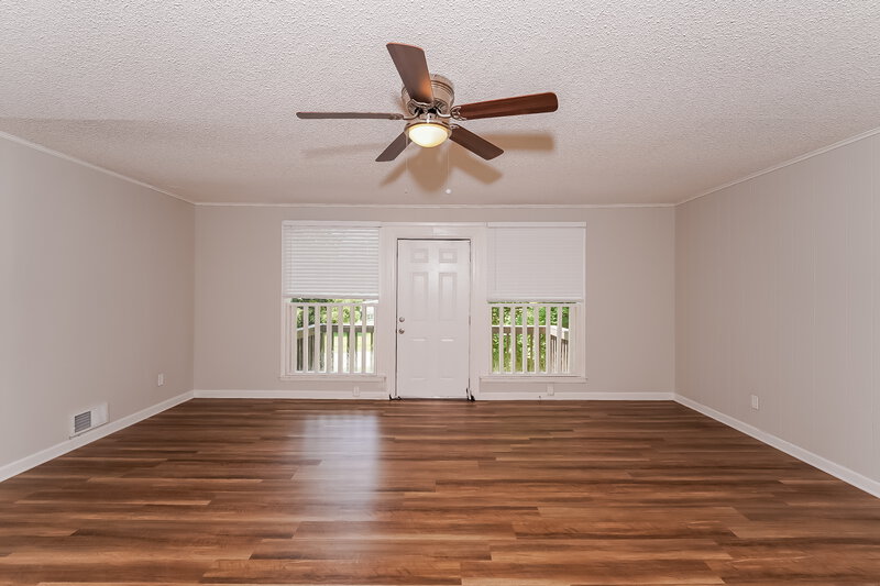 1,675/Mo, 432 16th Ave NW Birmingham, AL 35215 Main Bedroom View