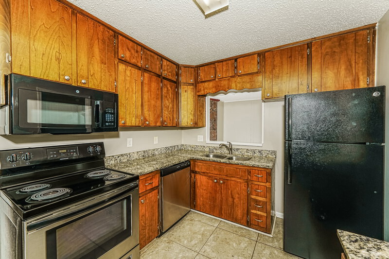 1,525/Mo, 817 Hillview Drive Birmingham, AL 35235 Misc View 3