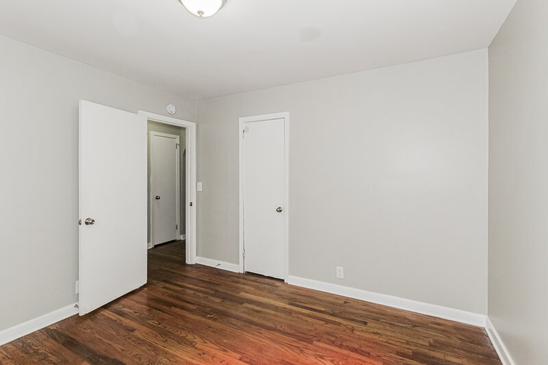 1,145/Mo, 960 7th Place Pleasant Grove, AL 35127 Bedroom View