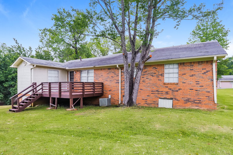 1,685/Mo, 132 4th Plaza Pleasant Grove, AL 35127 Rear View