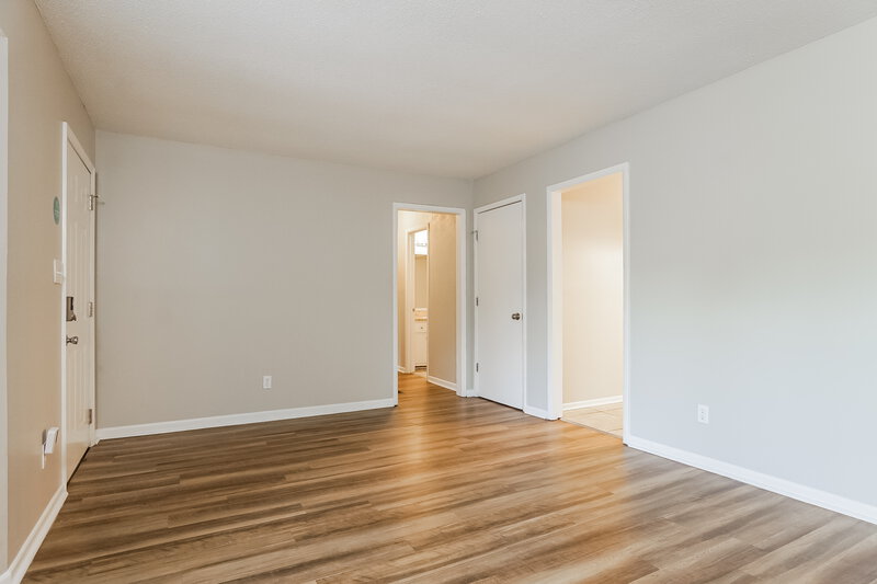 2,190/Mo, 6518 Chrissy Drive Pinson, AL 35126 Living Room View 3