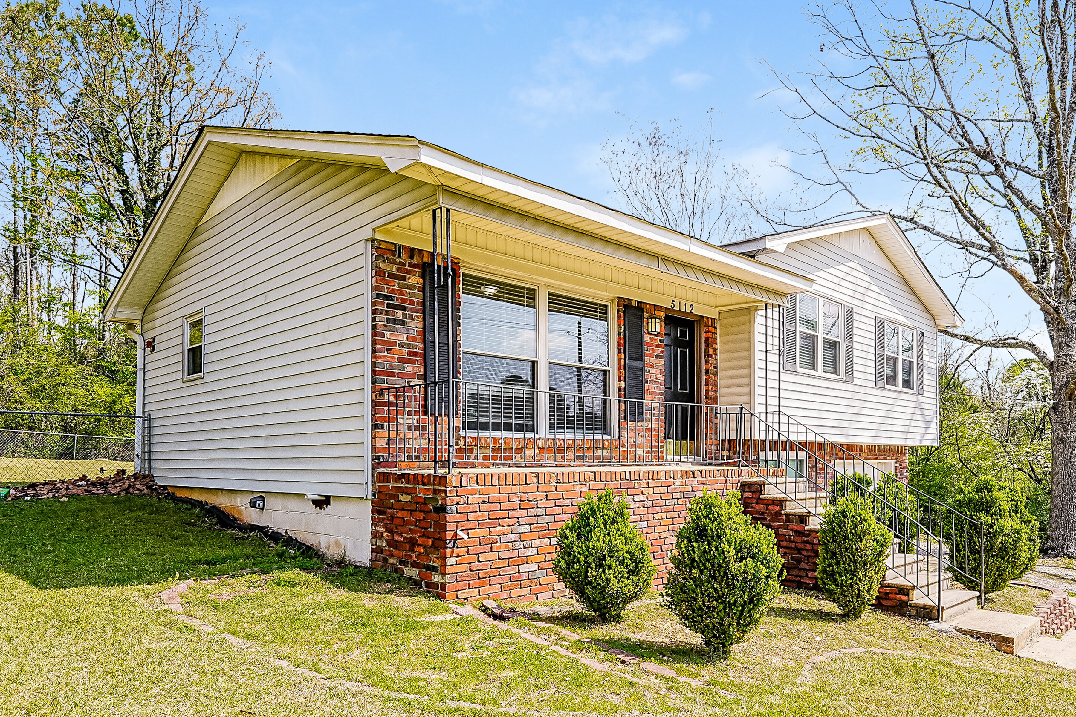 1,425/Mo, 5112 Rick Dr Pinson, AL 35126 Front View