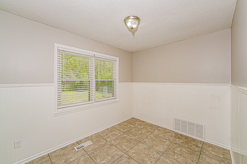 1,425/Mo, 5112 Rick Dr Pinson, AL 35126 Dining Room View