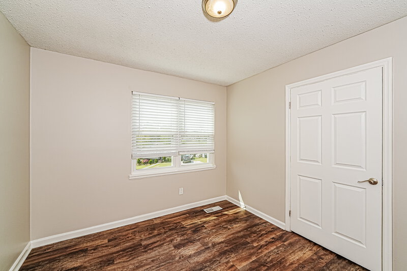 1,425/Mo, 5112 Rick Dr Pinson, AL 35126 Bedroom View