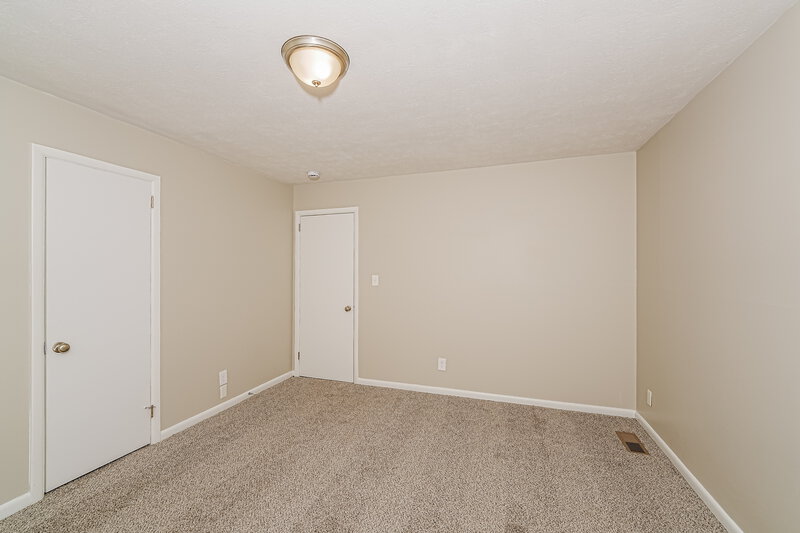 1,475/Mo, 724 Country View Dr Birmingham, AL 35215 Bedroom View