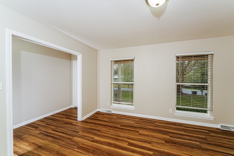 1,535/Mo, 1831 Mara Dr Birmingham, AL 35215 Family Room View