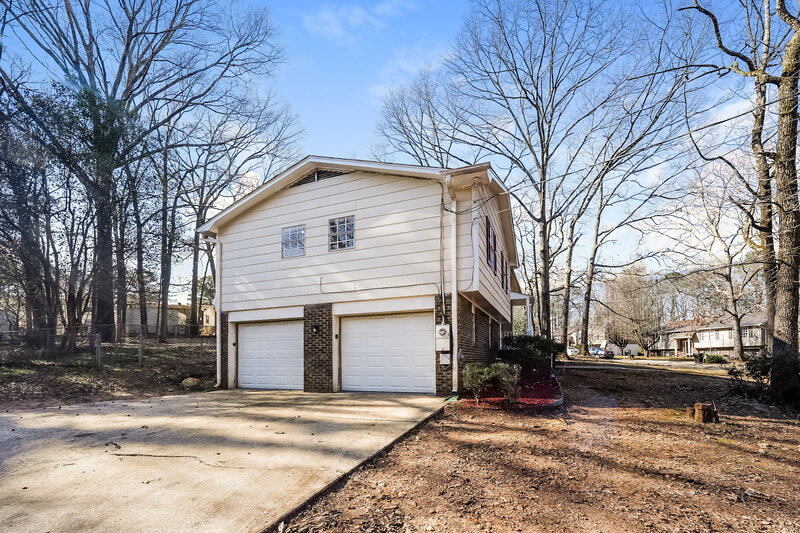 1,705/Mo, 1920 Croydon Cir Birmingham, AL 35235 Rear View 3