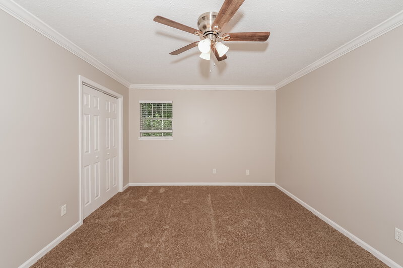 0/Mo, 5064 Darlene Drive Pinson, AL 35126 Main Bedroom View