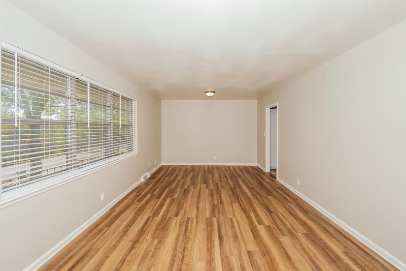 1,455/Mo, 1904 Reed Rd NE Birmingham, AL 35215 Living Room View