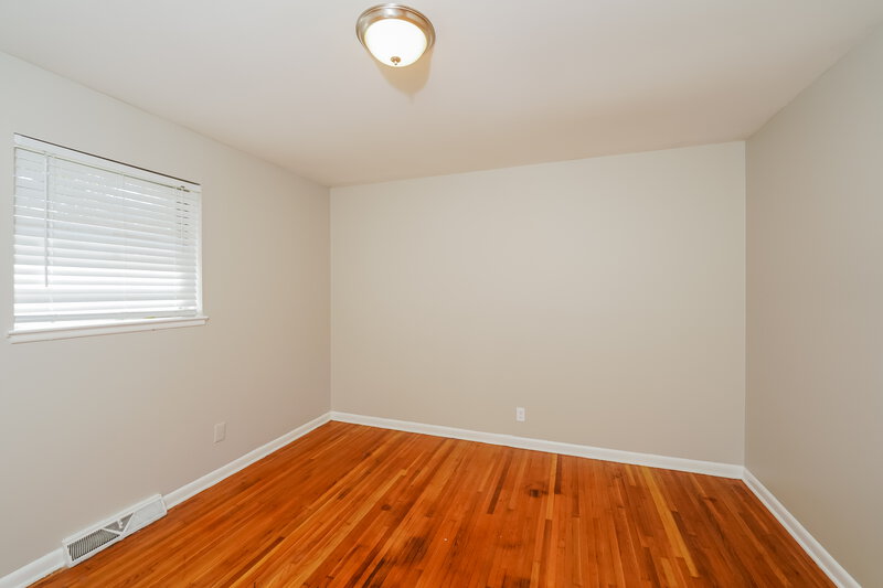 1,455/Mo, 1904 Reed Rd NE Birmingham, AL 35215 Bedroom View 2