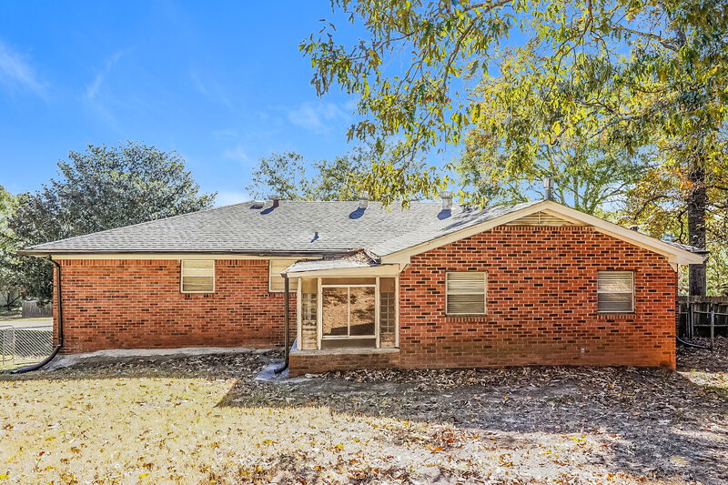 1,455/Mo, 1904 Reed Rd NE Birmingham, AL 35215 Rear View
