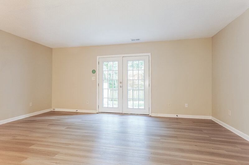 1,390/Mo, 904 Cedar Crest Dr Birmingham, AL 35216 Misc View 3