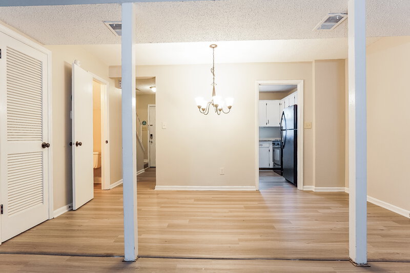 1,390/Mo, 904 Cedar Crest Dr Birmingham, AL 35216 Misc View 5