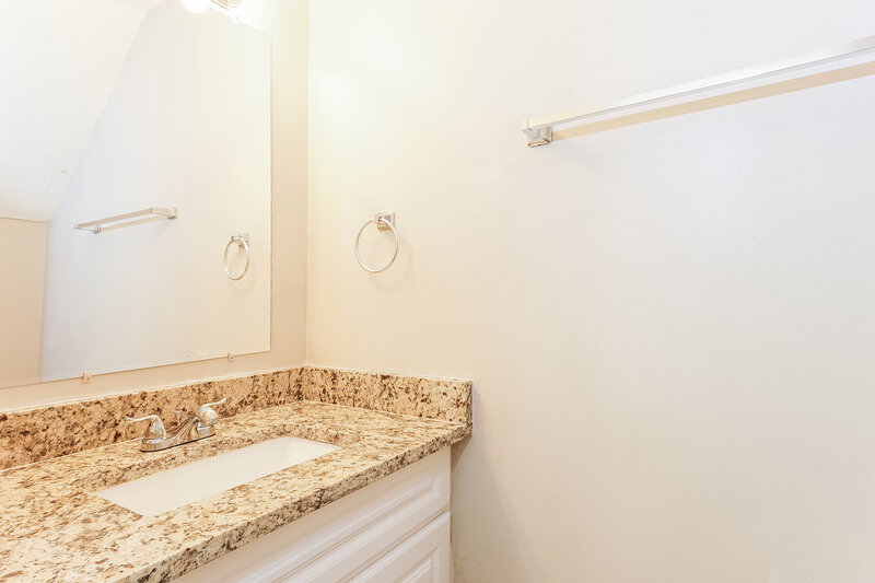 1,390/Mo, 904 Cedar Crest Dr Birmingham, AL 35216 Misc View 16