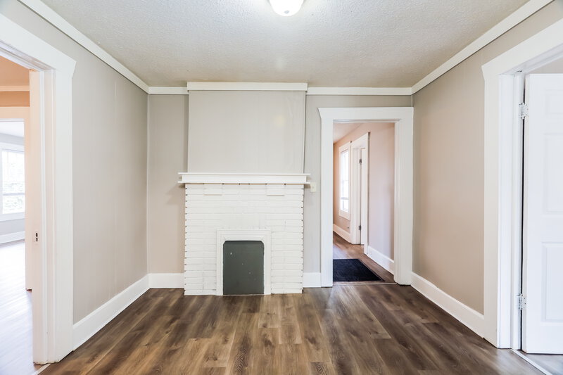 1,050/Mo, 329 Eastview Blvd Birmingham, AL 35215 Dining Room View