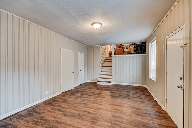 1,440/Mo, 909 Winchester Dr BIRMINGHAM, AL 35235 Living Room View 2