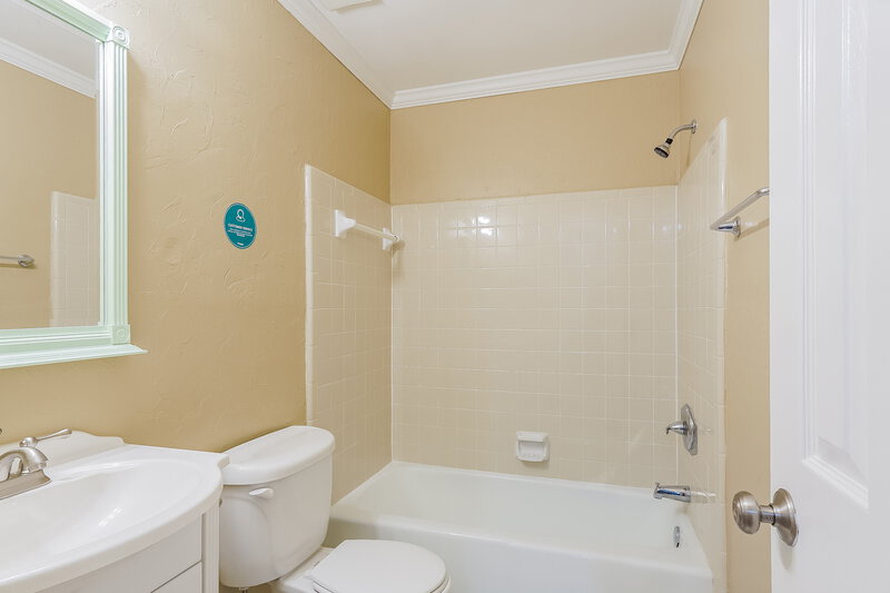 1,955/Mo, 116 Mountain Pkwy Alabaster, AL 35114 Bathroom View